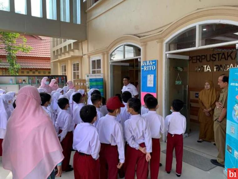 Edukasi Perpustakaan, MIS REY Diniyyah Kunjungi Perpusda