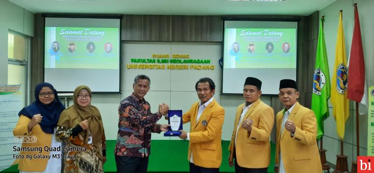 FIK UNP Terima Rombongan Studi Banding Fakultas Ilmu Kesehatan Universitas Singaperbangsa...