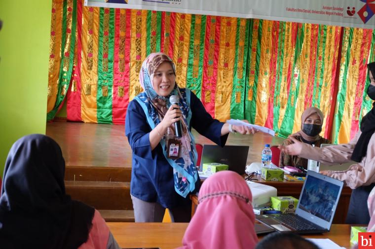 Gandeng KI Sumbar, Jurusan Sosiologi UNP Sosialisasi Keterbukaan Informasi Publik di...