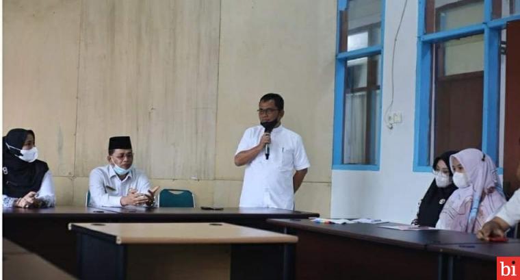 Gantikan Deni Prihatni, Teta Midra Jabat Kepala Diskominfo Kabupaten Solok