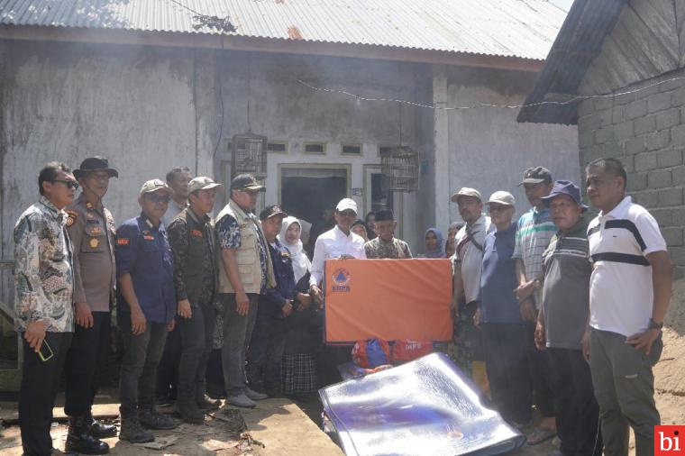 Goro Pembangunan Rumah Nenek Nurbaina Didukung Penuh Bupati Safaruddin Dt.Bandaro Rajo