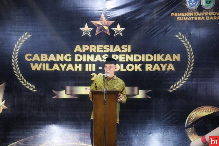 Gubernur Apresiasi Malam Anugerah Cabang Dinas Wilayah III Solok Raya