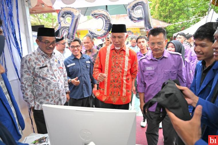 Gubernur Mahyeldi Apresiasi Iven CUF di SMAN 2 Payakumbuh yang Membantu Siswa Menata Masa...