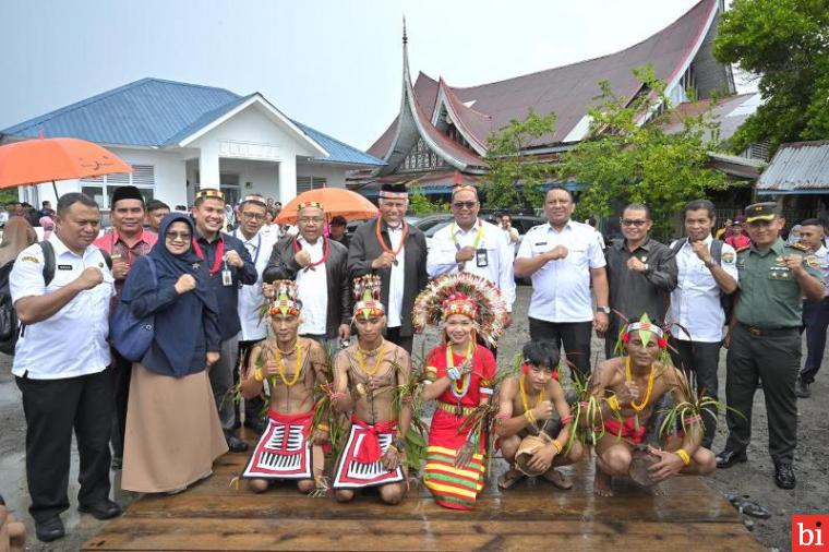 Gubernur Mahyeldi Beserta Jajaran dan Perwakilan 4 Kementerian Berkunjung ke Mentawai