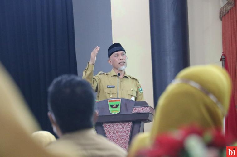 Gubernur Mahyeldi Buka Sosialisasi Permen PAN-RB Nomor 8 Tahun 2021