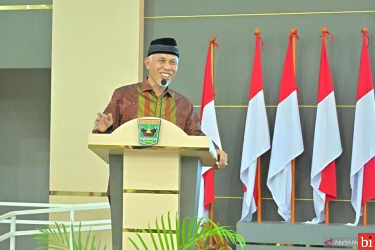 Gubernur Mahyeldi Dorong Alumni Faperta Unand Berperan Aktif dalam Pembangunan Nasional