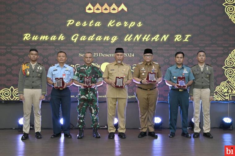 Gubernur Mahyeldi Motivasi Kadet Unhan Asal Sumbar untuk Terus Meraih Prestasi Gemilang