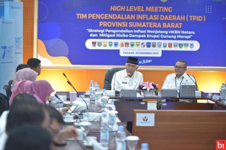 Gubernur Mahyeldi Sebut Pengendalian Inflasi Sumbar Tetap Diperlukan Selama Libur Nataru