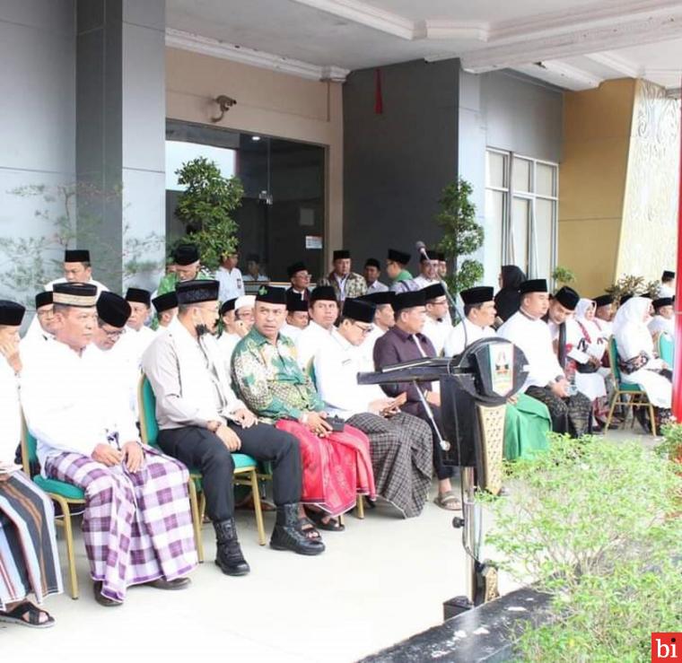 Hadir Peringatan Hari Santri, Ketua DPRD Kabupaten Dharmasraya Berharap Jangan Malu...