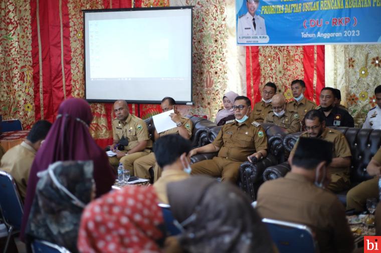 Hadiri Musrenbang Kecamatan Gunung Talang, Bupati : Kalau Tidak Bisa 100 Minimal 70 Persen