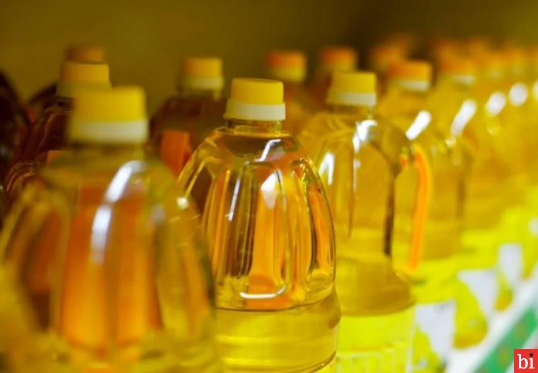 Hari Ini Pemerintah Mulai Berlakukan Kebijakan Minyak Goreng Rp14.000 Per Liter