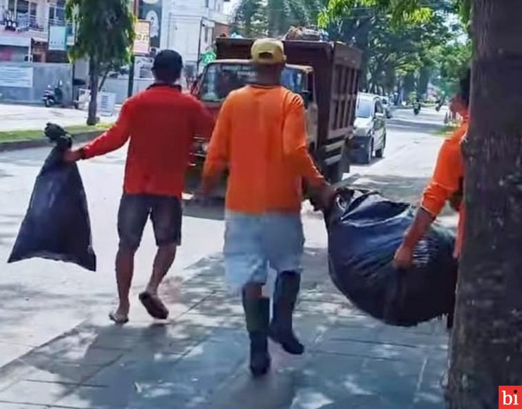 Hati-Hati, Pemko Padang Akan Tipiring Pembuang Sampah Sembarangan