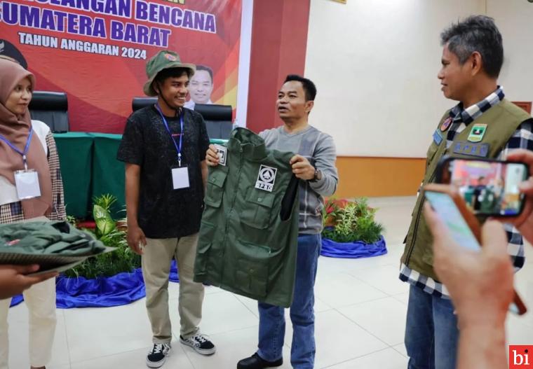 Hidayat Gelar Pelatihan Relawan Bencana untuk Perkuat Kesiapsiagaan Kota Padang