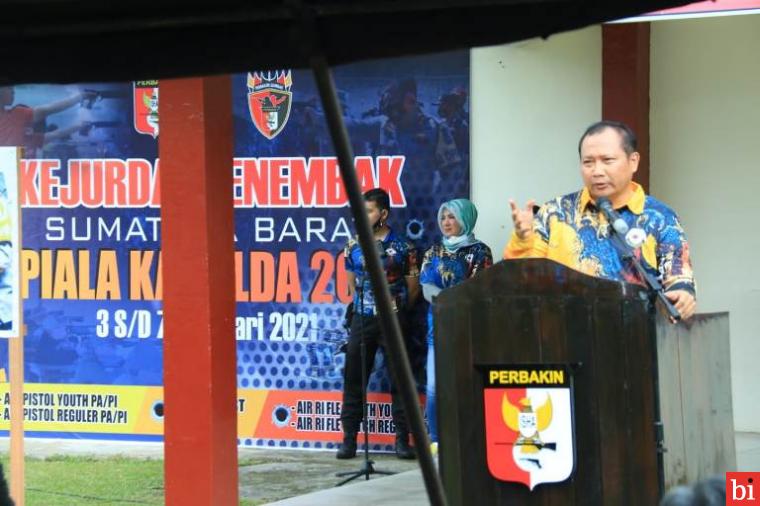 Irjen Pol Toni Harmanto Buka Lomba Menembak Piala Kapolda Sumbar, 16 Club Ikut Bertanding