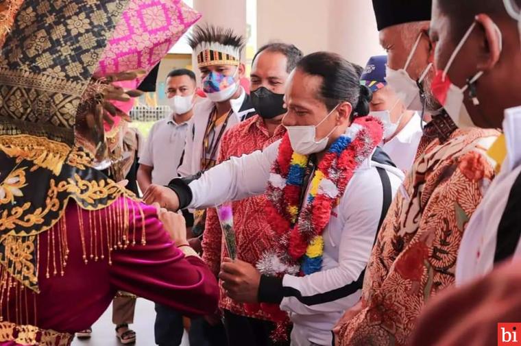 Iwan Samurai Pulang Bawa Emas, Gubernur Sumbar Minta Hal Ini