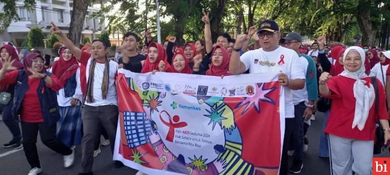 Jalan Santai Tandai Peringatan Hari AIDS Sedunia