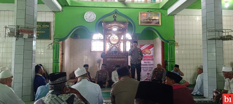 Jumat Curhat, Kapolres Dharmasraya Berikan Pesan Kamtibmas