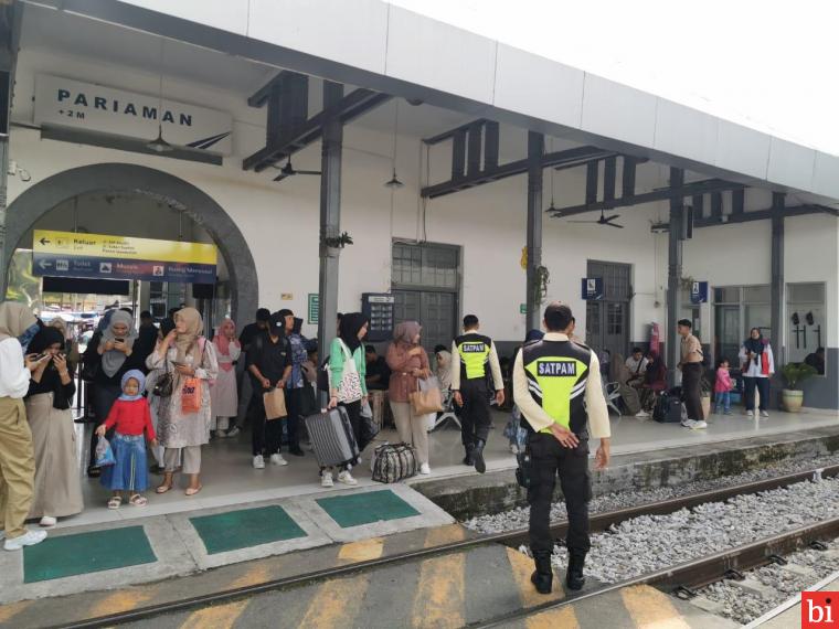 KAI Divre II Sumbar Layani 118.898 Penumpang Selama Nataru 2024/2025