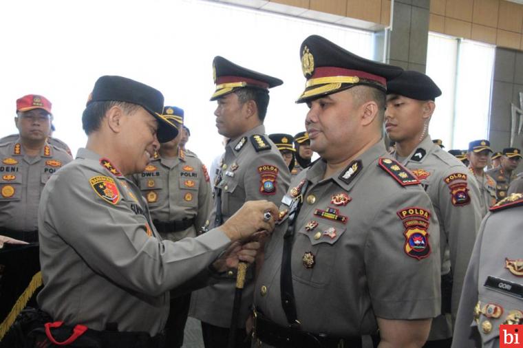 Kapolda Sumbar Pimpin Sertijab Dirreskrimsus, Kapolres Padang Pariaman dan Kapolres Tanah...