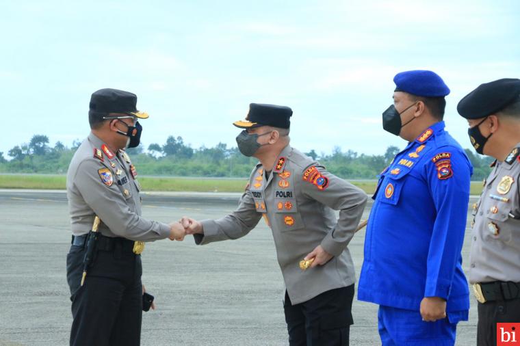 Kapolda Sumbar sambut Kedatangan Kabaharkam Polri