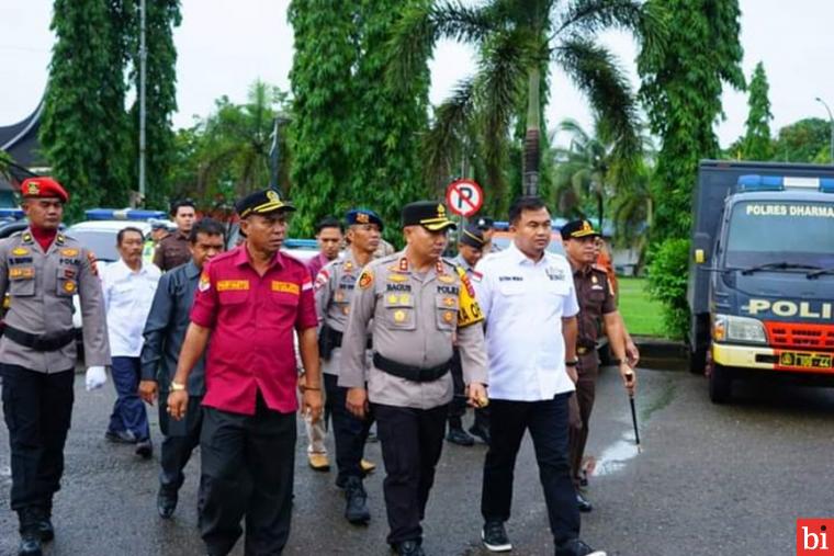 Ketua DPRD Kabupaten Dharmasraya Hadiri Apel Gelar Pasukan Serpas Personel Polri Pengaman...