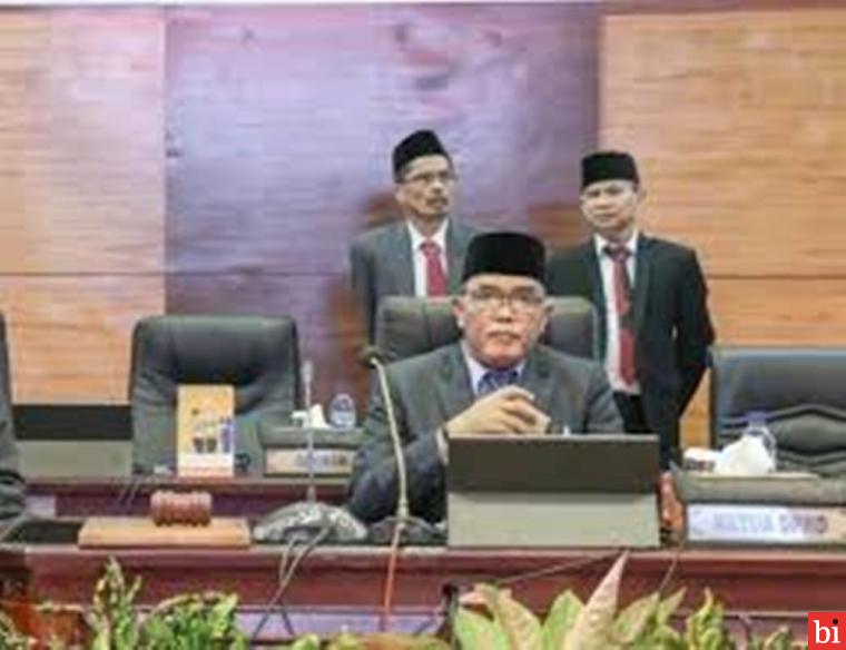 Ketua DPRD Minta Gubernur Segera Bahas Perubahan APBD 2024 untuk Penanggulangan Bencana...