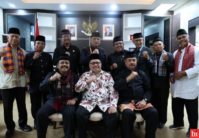 Ketua DPRD Sumatera Barat Bahas Sinergi dengan LKAAM untuk Cegah Persoalan Sosial