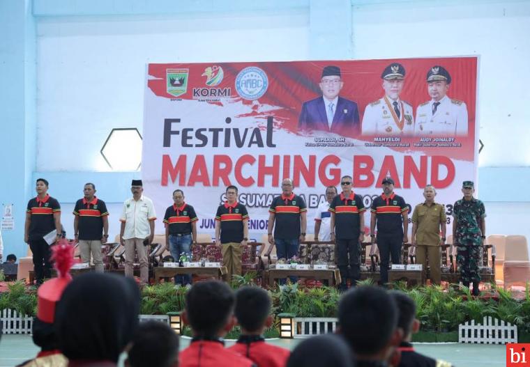 Ketua DPRD Sumbar Supardi: Festival Marching Band Tumbuhkan Semangat Majukan Daerah