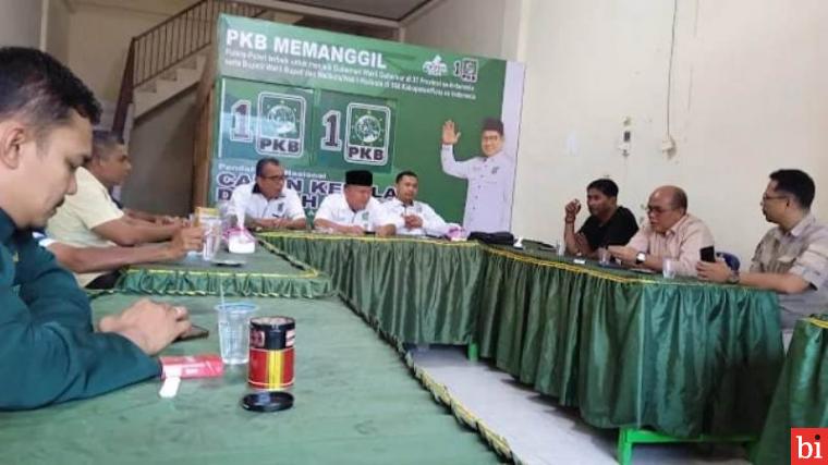 Ketua DPRD Sumbar Supardi Serahkan Persyaratan Administrasi Balon Wali Kota  ke DPC PKB