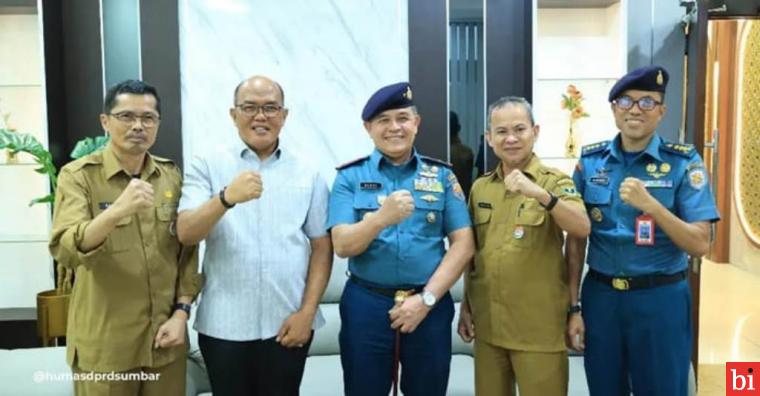 Ketua DPRD Supardi Sambut Kunjungan Danlantamal II Padang ke Gedung DPRD