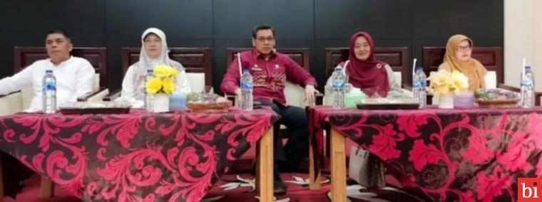 Ketua TP PKK Dharmasraya Hadiri Hadiri Halalbihalal Himapaudni