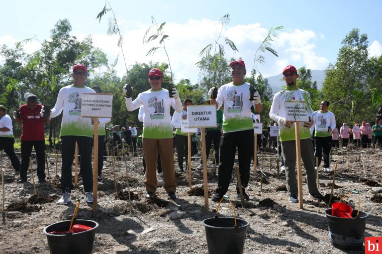 Kilas Balik PT Semen Padang Tahun 2023: Komit Pada Keberlanjutan, Inovasi dan Terus...