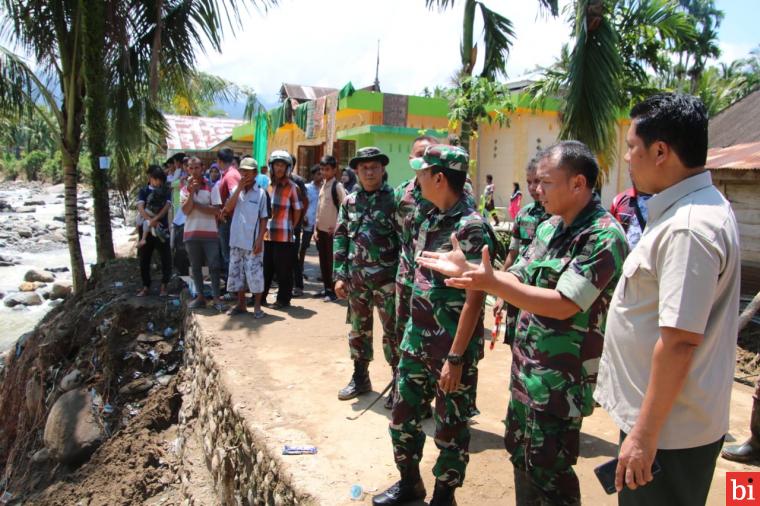 Komandan Kodim 0304/Agam Tinjau Lokasi Banjir Bandang