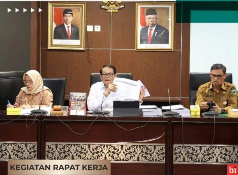 Komisi IV DPRD Sumbar Rapat Kerja Bahas Subtansi Ranperda RTRW 2023-2043