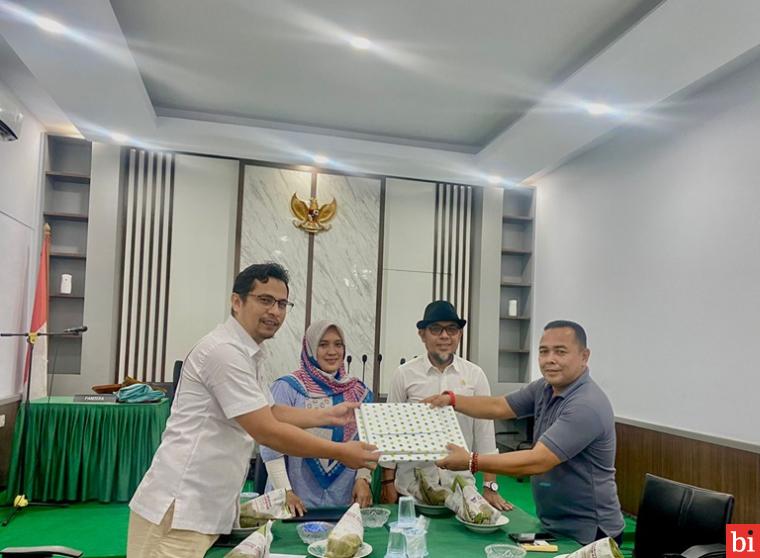 Komisioner Dua Periode KI Sumbar Adrian Tuswandi Toaik Pamit