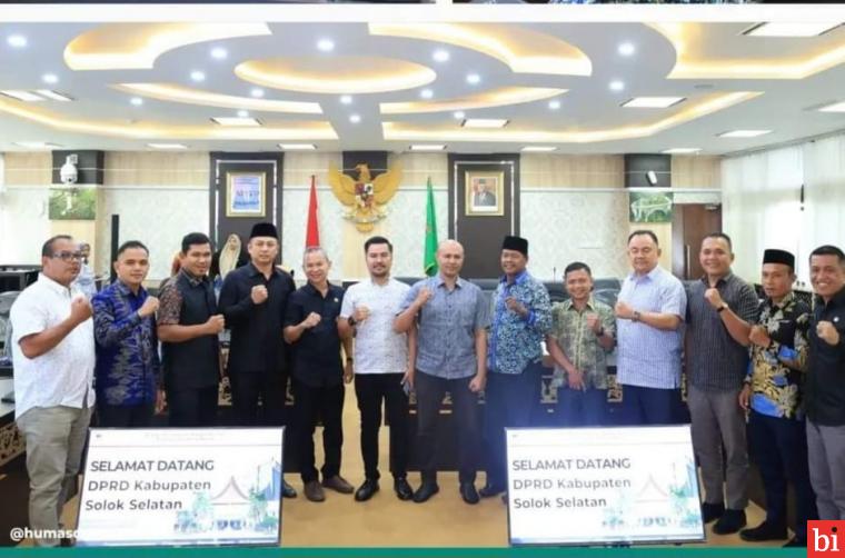 Konsultasi Penyusunan Perda, DPRD Kabupaten Solok Kunjungi DPRD Sumbar