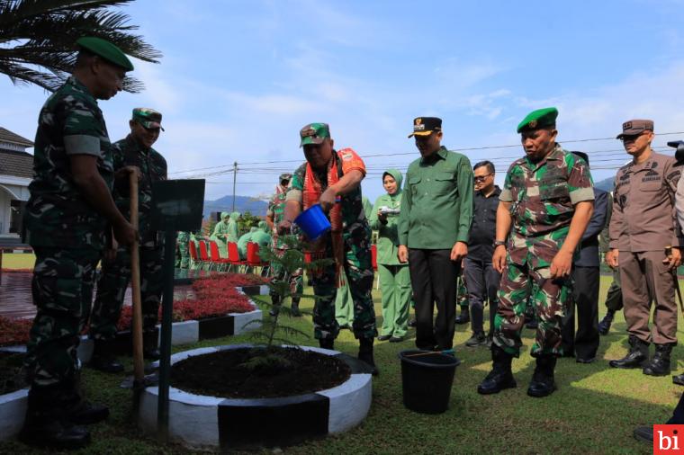 Kunjungan Kerja Danrem 032/Wbr Brigjen TNI Wahyu Eko Purnomo, SIP di Pasaman, Puji...