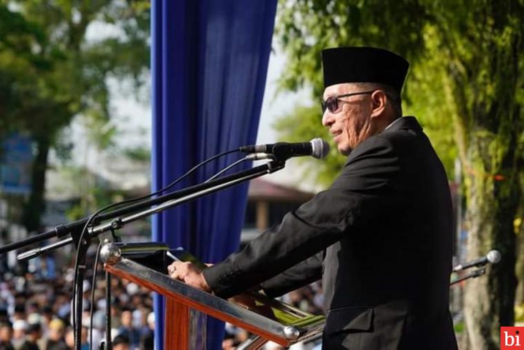 Laksanakan Sholat Ied Serentak, Bupati Eka Putra Rayakan Kemenangan Dengan Kesederhanaan