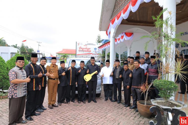 LKAAM Pasaman, terima bantuan Mobil operasional dari Bupati Pasaman Benny Utama