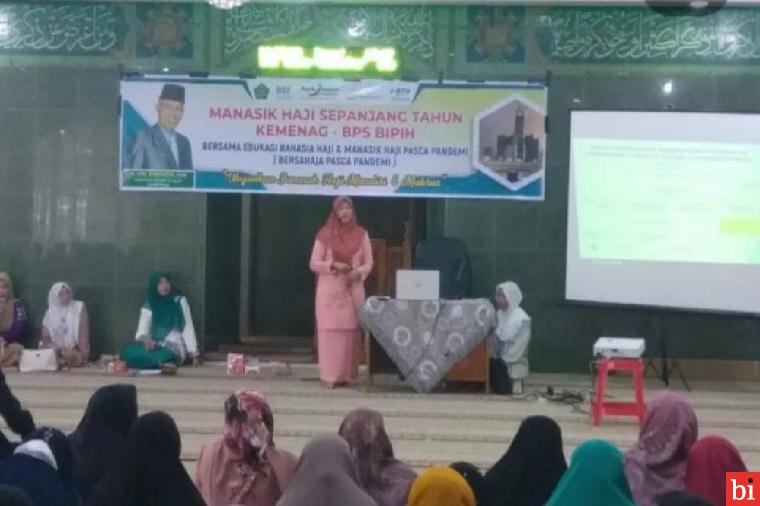 Melalui Program Bersama Edukasi Rahasia Haji Pasca Pandemi Kemenag Bukittinggi Gelar...