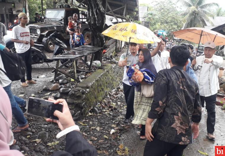 Meninggal Jadi 8 Orang, 10 Luka Berat dan 6.002 Warga Sumatra Barat Mengungsi Pascagempa...