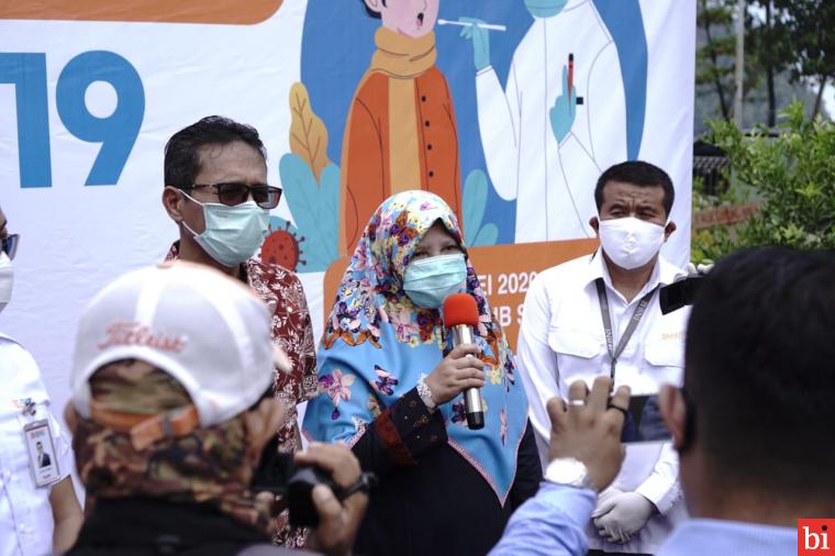 Nevi Zuairina Bersama BNI Gelar Swab Test Gratis untuk 2.000 Orang