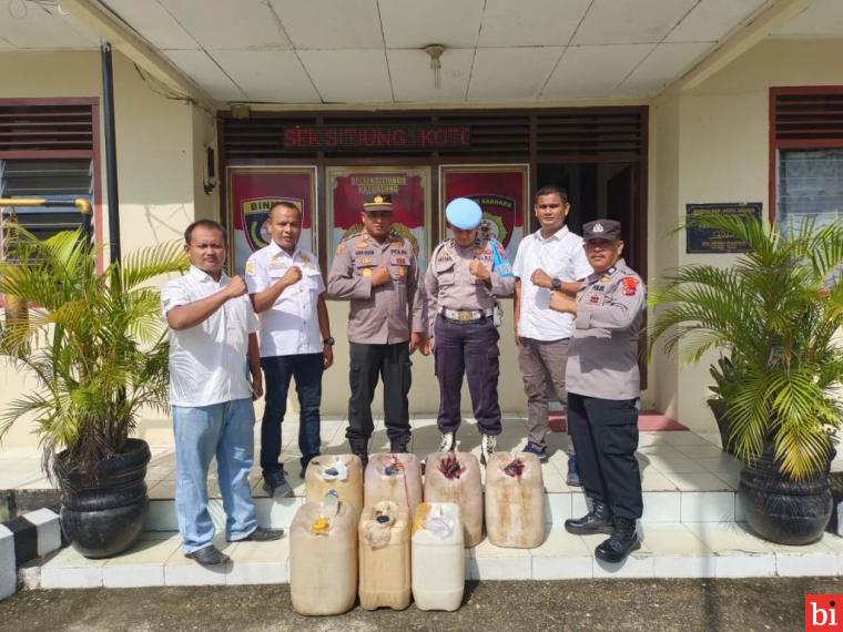 Operasi Pekat Singgalang 2023: Polsek Sitiung Gagalkan Penjualan Minuman Keras Tanpa Izin