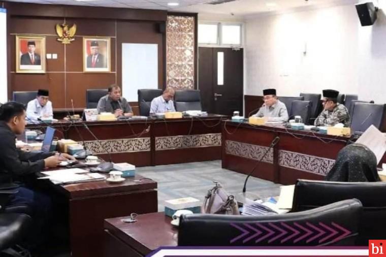 Pansus DPRD Sumbar Bahas Ranperda Perubahan Struktur OPD Provinsi