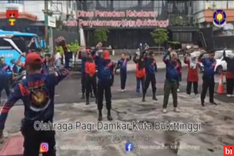 Pegawai Damkar Kota Bukittinggi Giat Laksanakan Olahraga Setiap Selasa Pagi