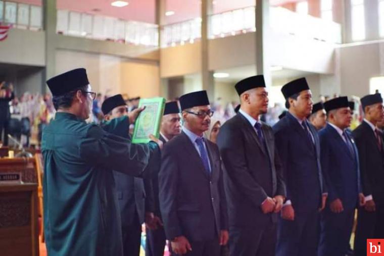 Pelantikan Anggota DPRD Dharmasraya Periode 2024-2029: Sebuah Awal Baru untuk...