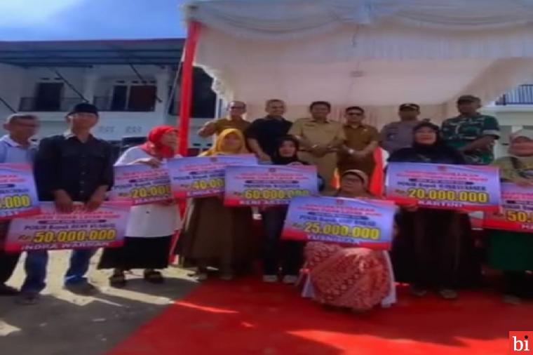 Pemko Bersama DPRD Bukittinggi Bantu Perbaikan 87 Unit RTLH