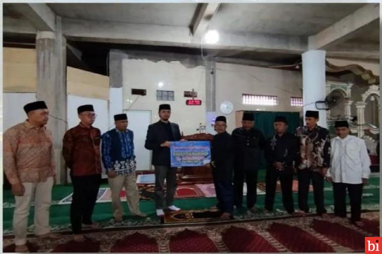 Pemko Bukittinggi Beri Bantuan Dana Hibah Untuk Pembangunan Masjid Jami'  Mandiangin Rp 5...