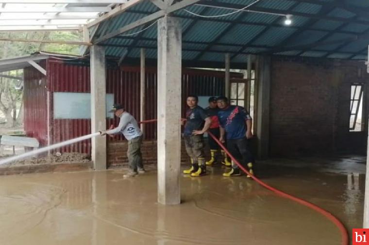 Pemko Bukittinggi Salurkan Bantuan Untuk Korban Banjir di  Ngarai