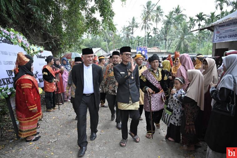 Penobatan Duo Rajo dan Puluhan Niniak Mamak Nagari Maek Dihadiri Rajo Negeri Sembilan